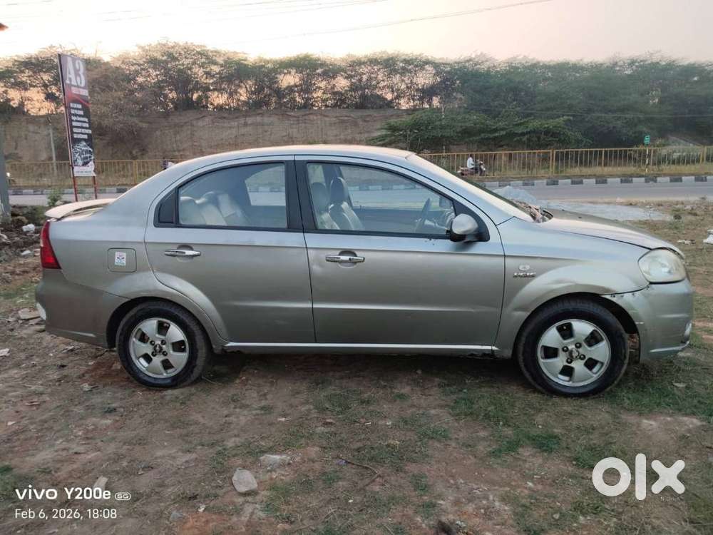 Chevrolet Aveo 2007 Petrol 105000 Km Driven