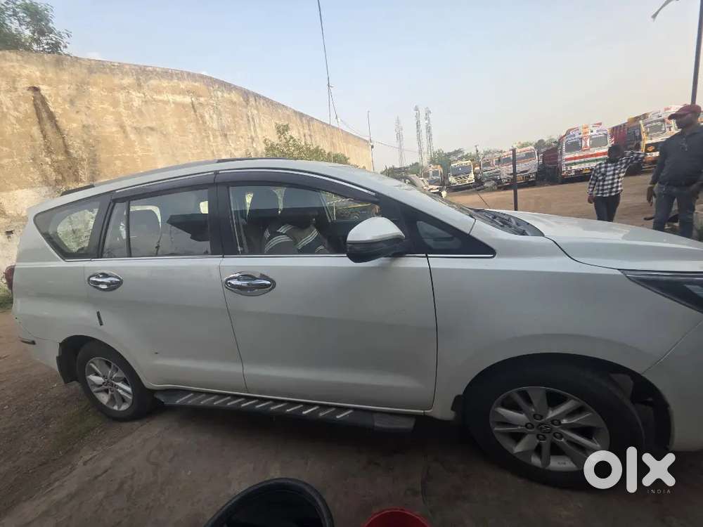 Parsanal Car Hai Travel Wali Nhi Hi