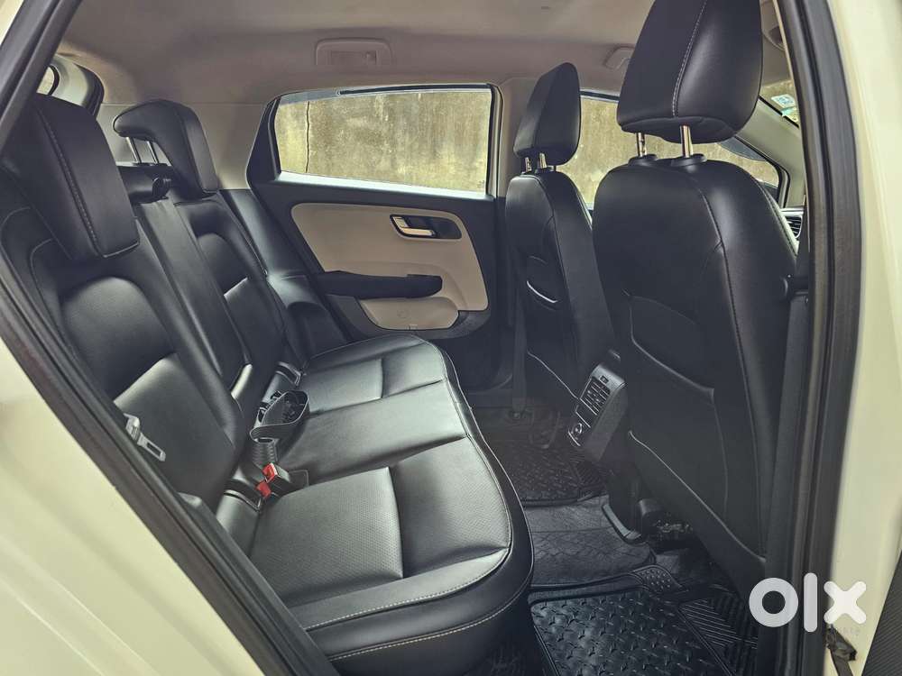 Tata Altroz Xz Plus (s), 2023, Diesel