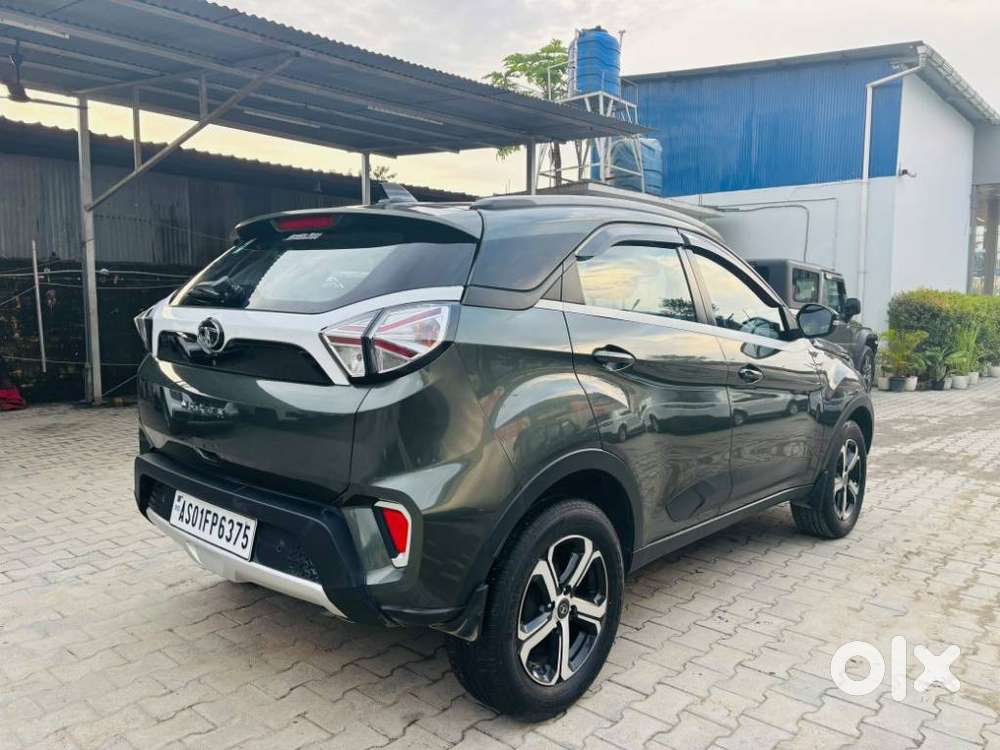 Tata Nexon Xz Plus Luxs, 2023, Petrol