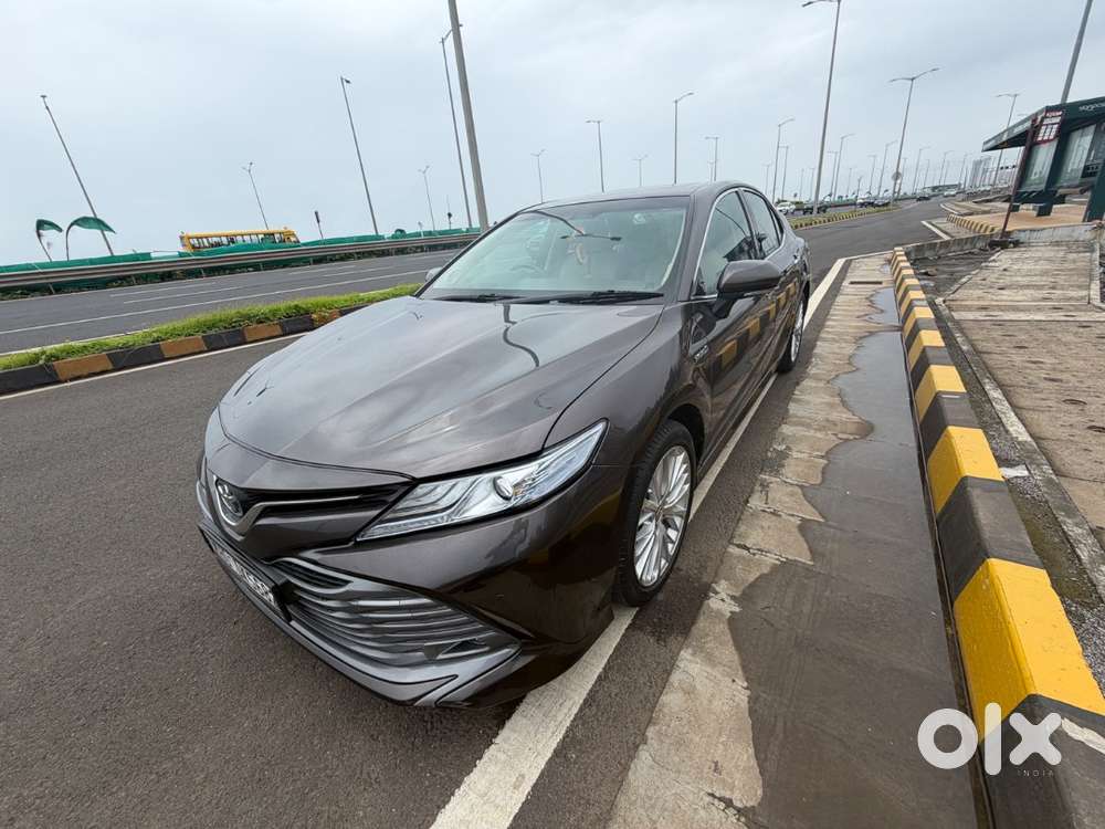 Hybrid Camry Very Well Maintained