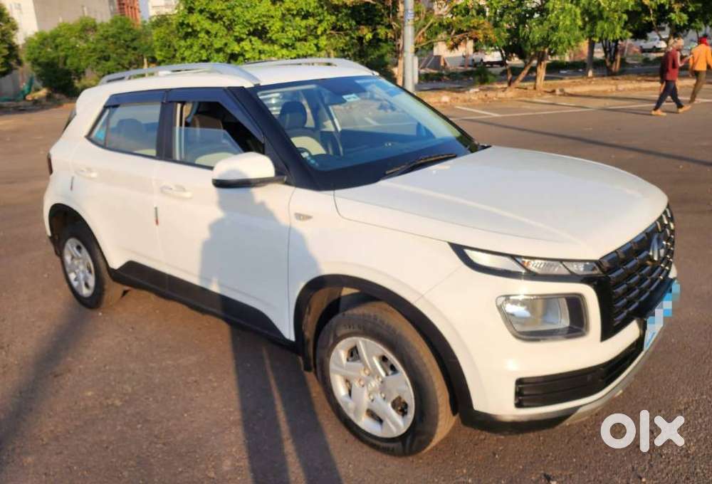 Hyundai Venue S Mt 1.2 Kappa, 2022, Petrol