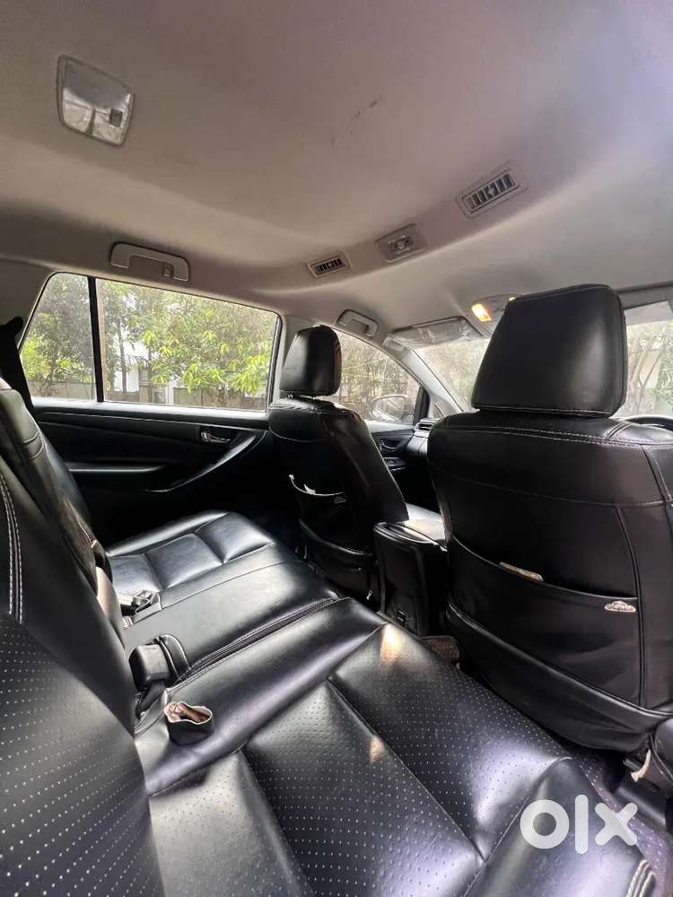 Toyota Innova Crysta 2018 Diesel Well Maintained