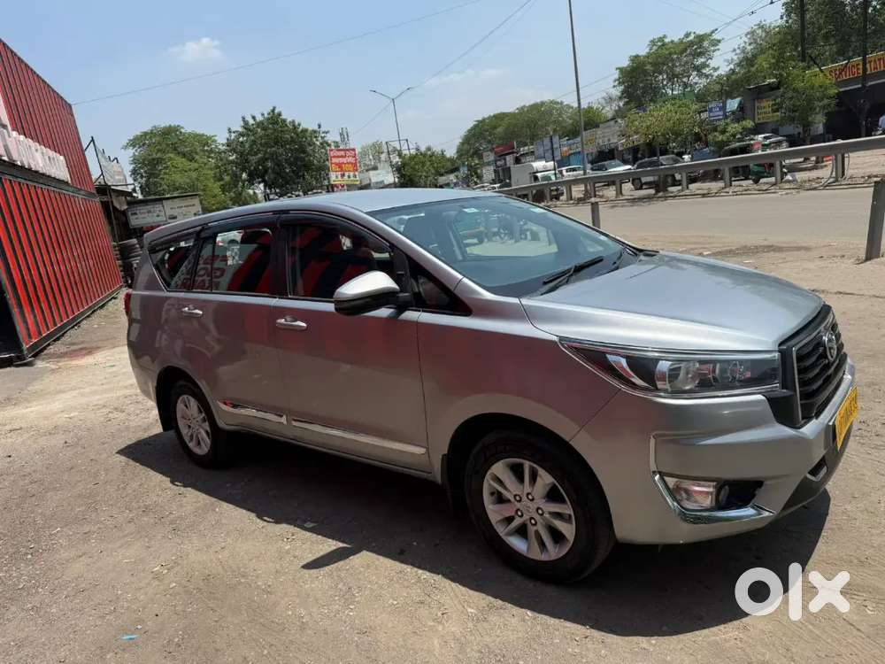 Innova Crysta 2023