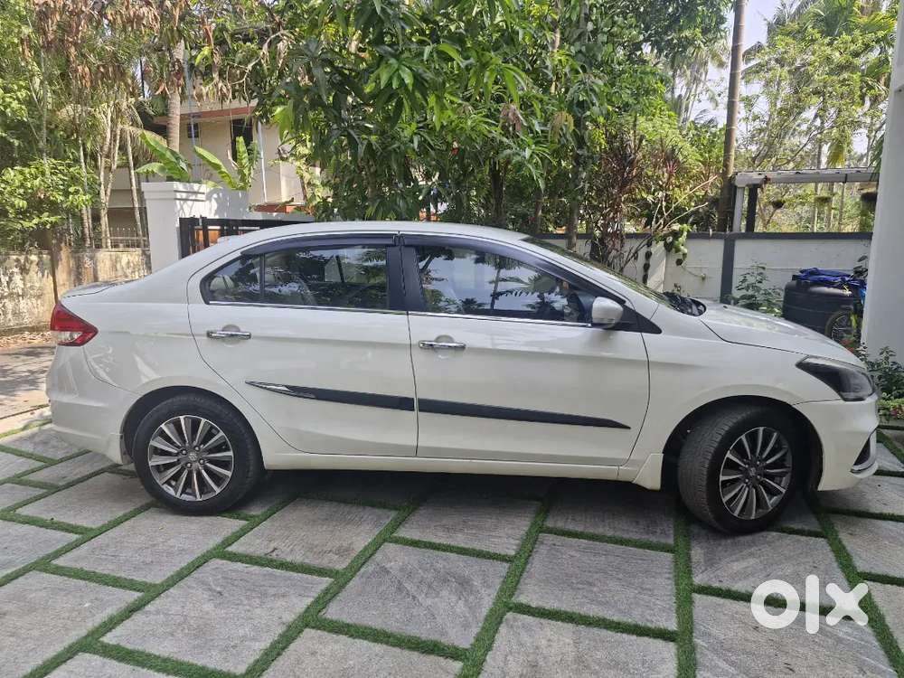 Maruti Suzuki Ciaz 2022 Petrol 75000 Km Driven
