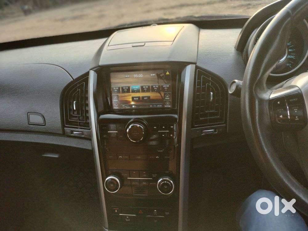 Mahindra Xuv500 W9, 2018, Diesel