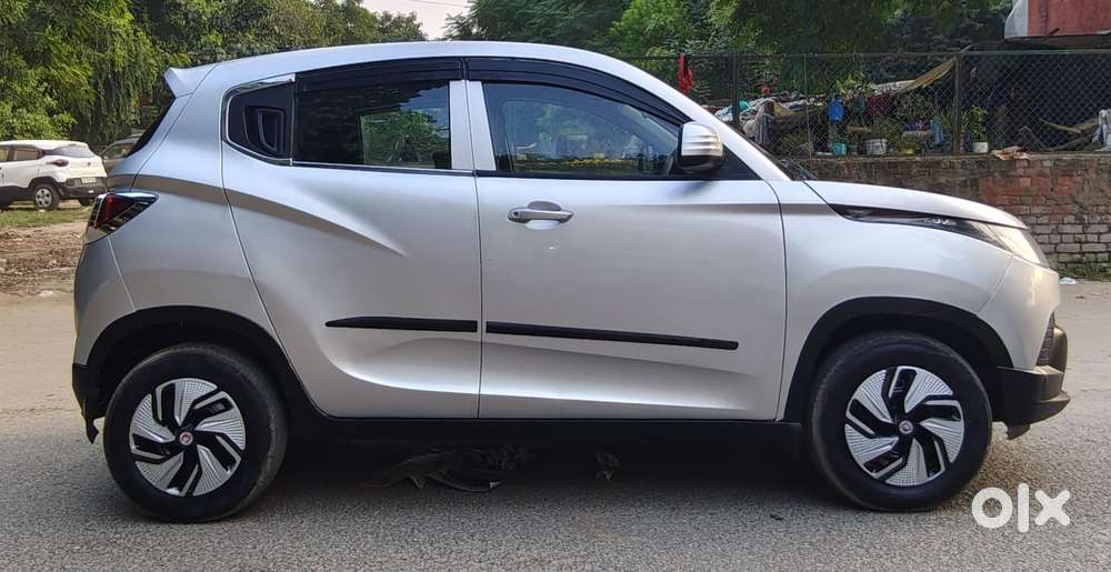 Mahindra Kuv 100 Mfalcon G80 K4 Plus, 2016, Petrol