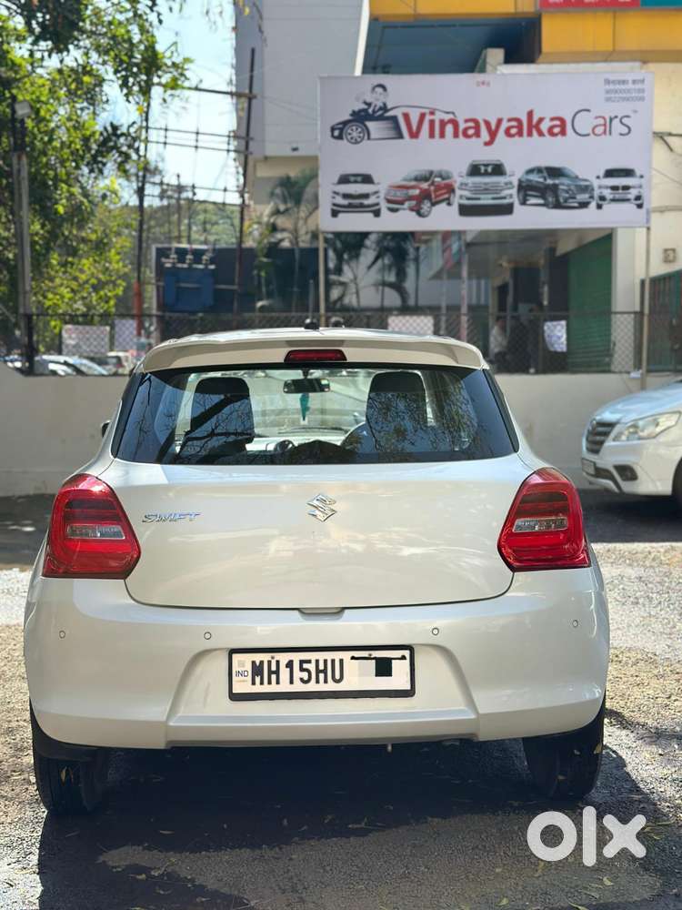 Maruti Suzuki Swift Vxi + Manual, 2022, Petrol