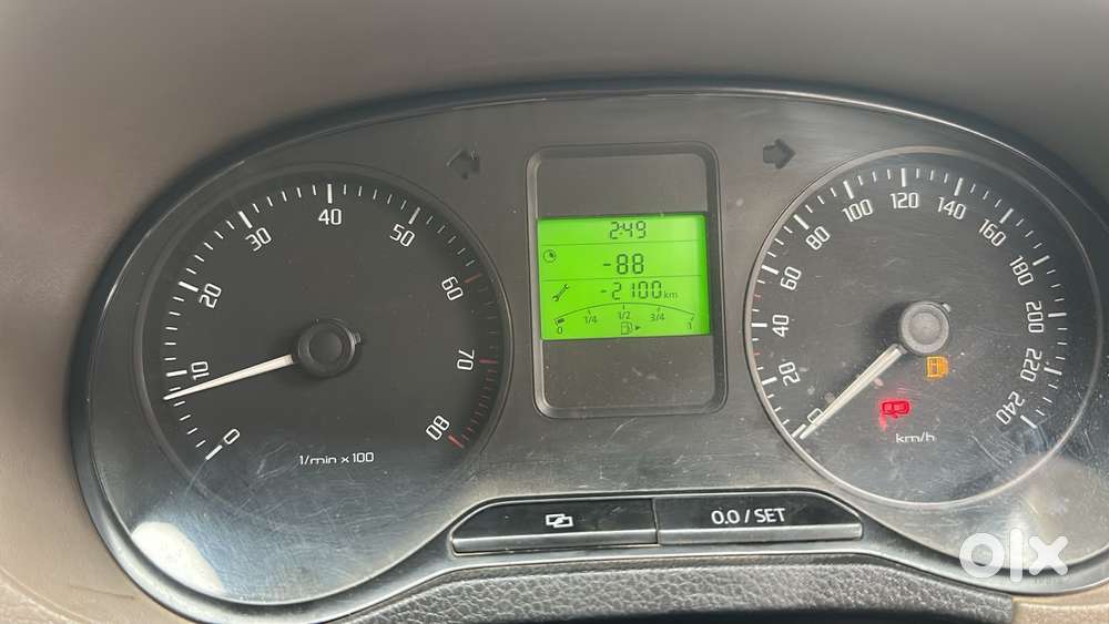 Skoda Rapid, 2012, Petrol
