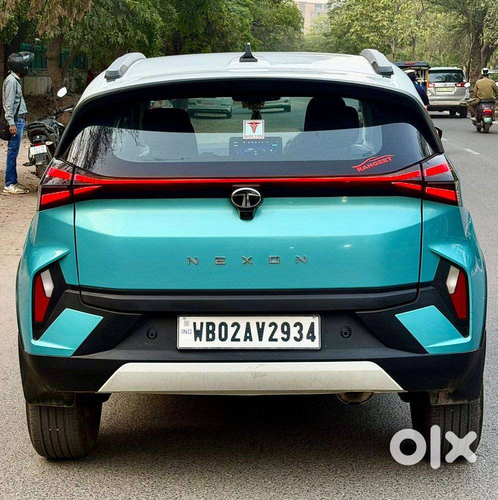 Tata Nexon Creative Plus 1.2 Revotron Petrol 6 Amt, 2024, Petrol