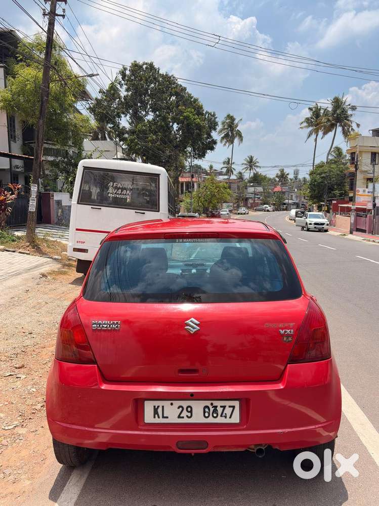 Maruti Suzuki Swift Vxi Optional, 2007, Petrol