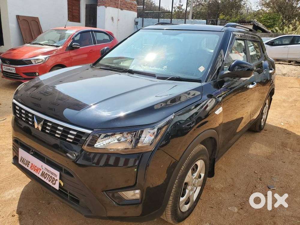 Mahindra Xuv300 W6 Diesel, 2023, Diesel