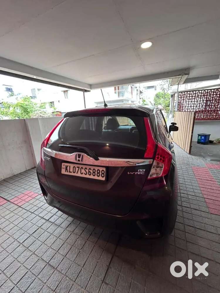 Honda Jazz 2019 Full Option Well Maintained