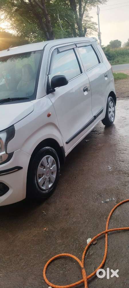 Maruti Suzuki Wagon R Cng Lxi Opt, 2020, Cng & Hybrids