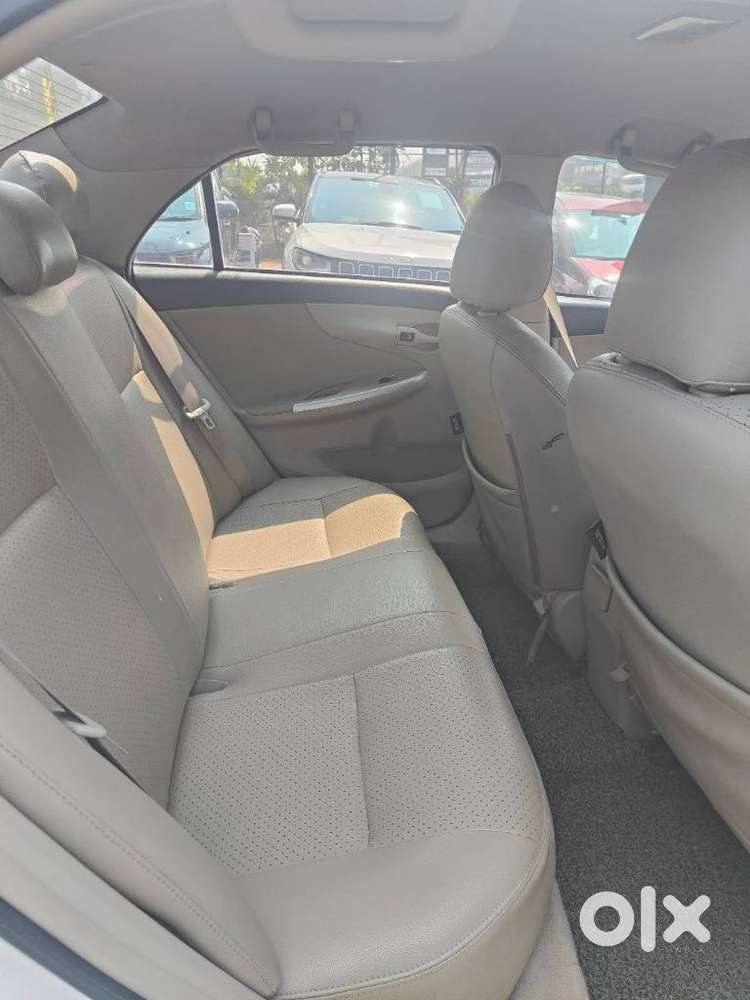 Toyota Corolla Altis