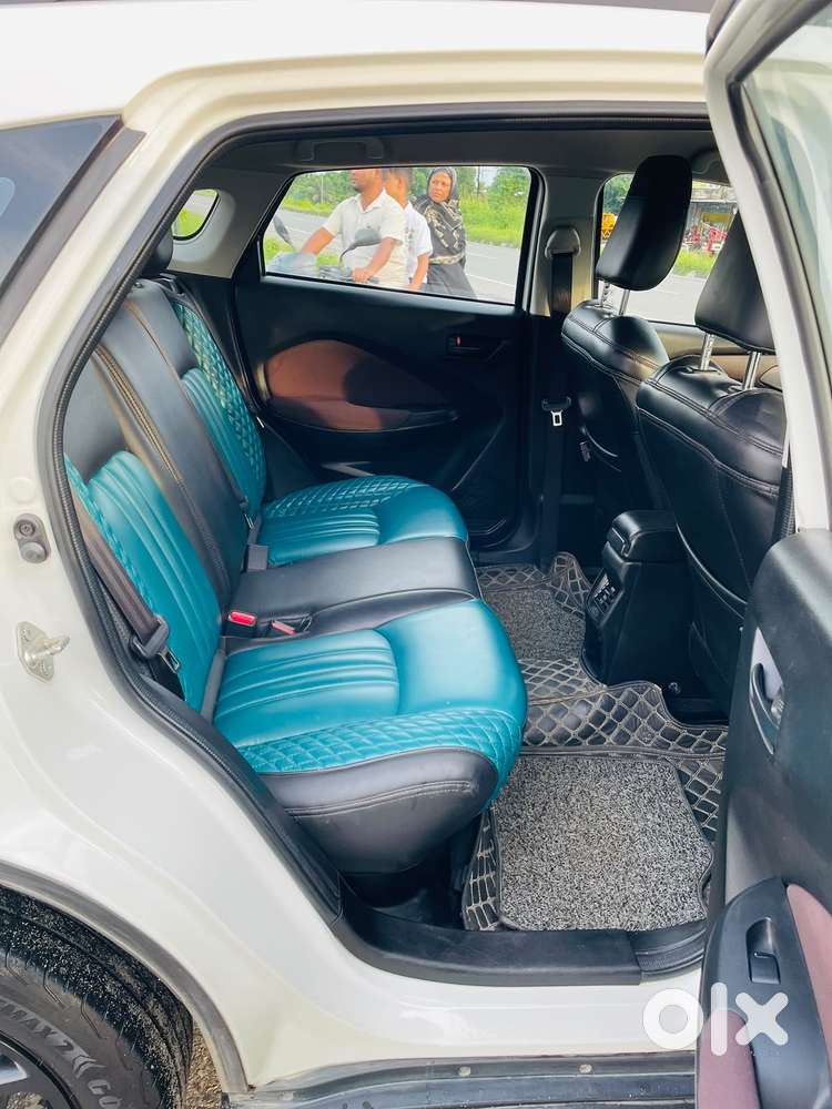 Maruti Suzuki Fronx Alpha 1.0l Turbo 6 At, 2023, Petrol