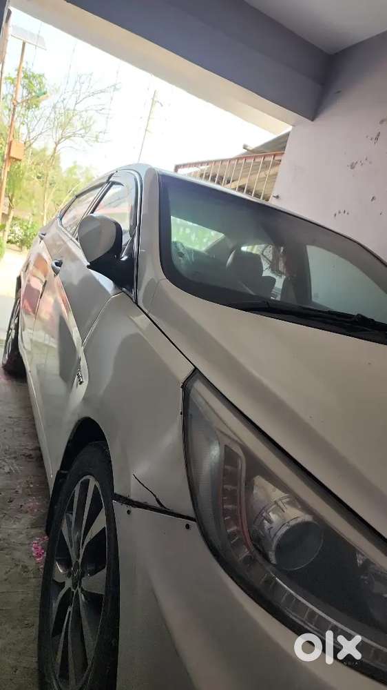 Hyundai Fluidic Verna 2014 Petrol 67000 Km Driven