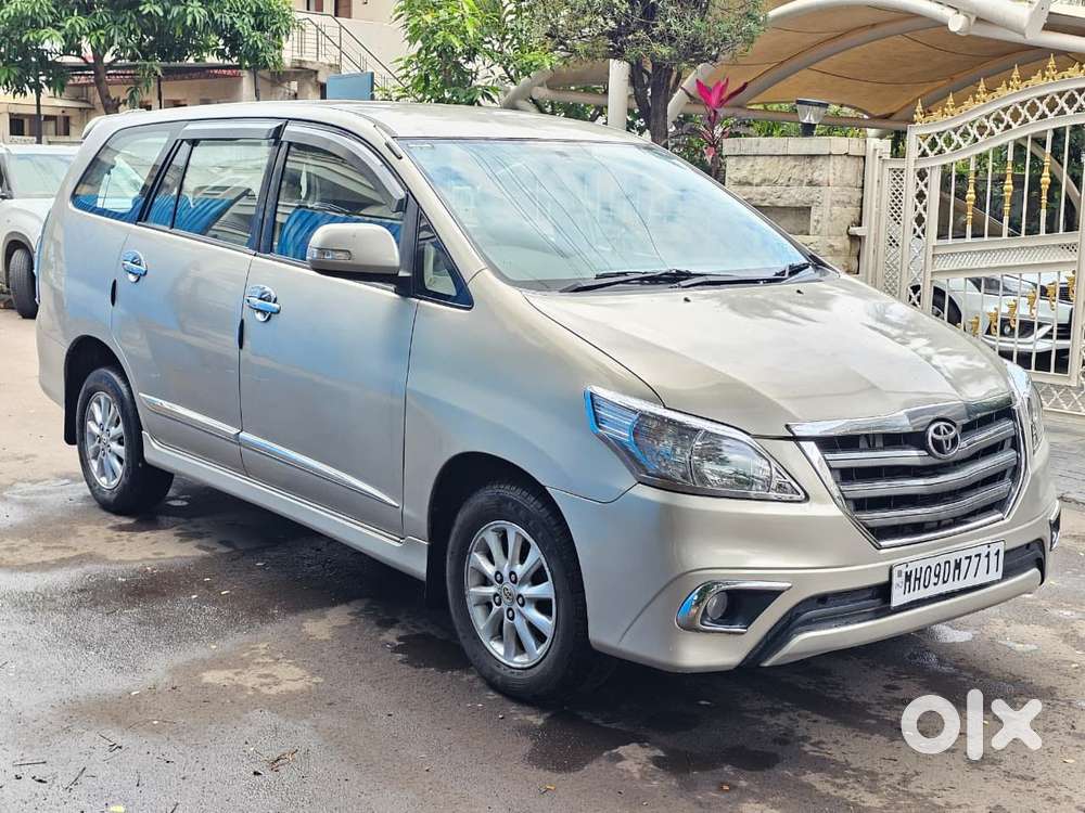 Toyota Innova 2.5 V 8 Str, 2014, Diesel