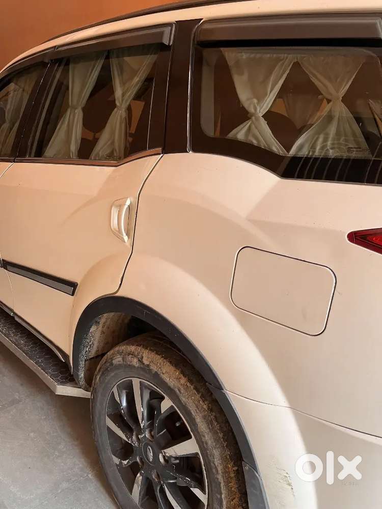 Mahindra Xuv500 2018 Diesel 72000 Km Driven