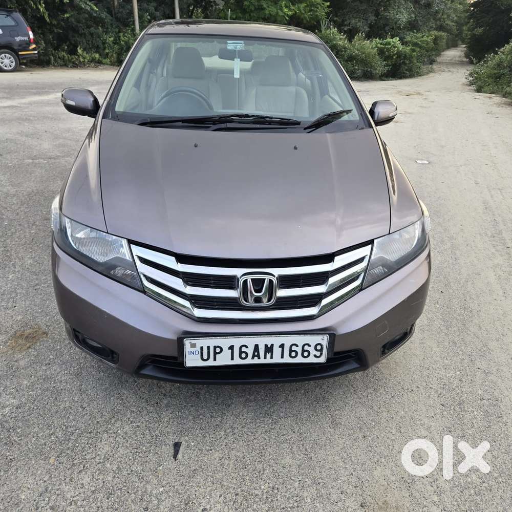 Honda City 2012 Model Registration 21/12/2012 Automatic And Sunroof