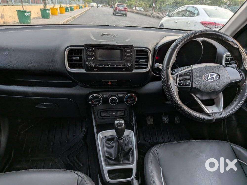 Hyundai Venue S 1.2 Petrol, 2021, Petrol
