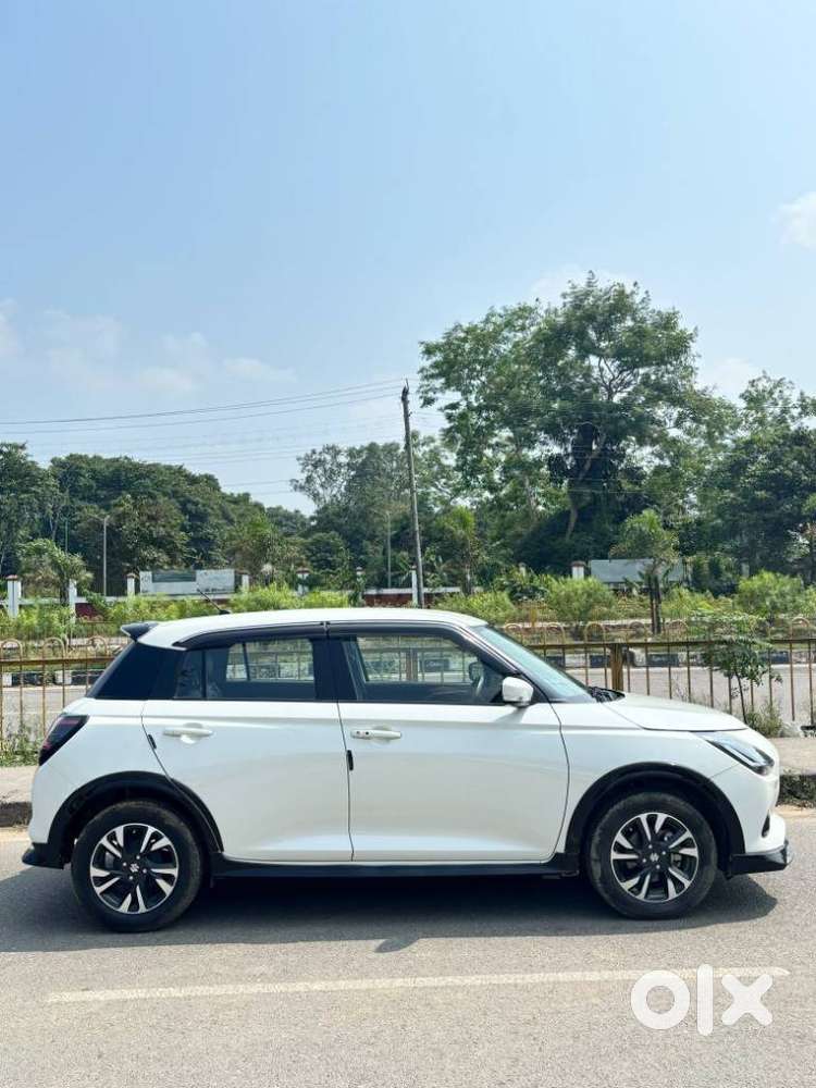 Maruti Suzuki Swift Zxi Plus, 2025, Petrol