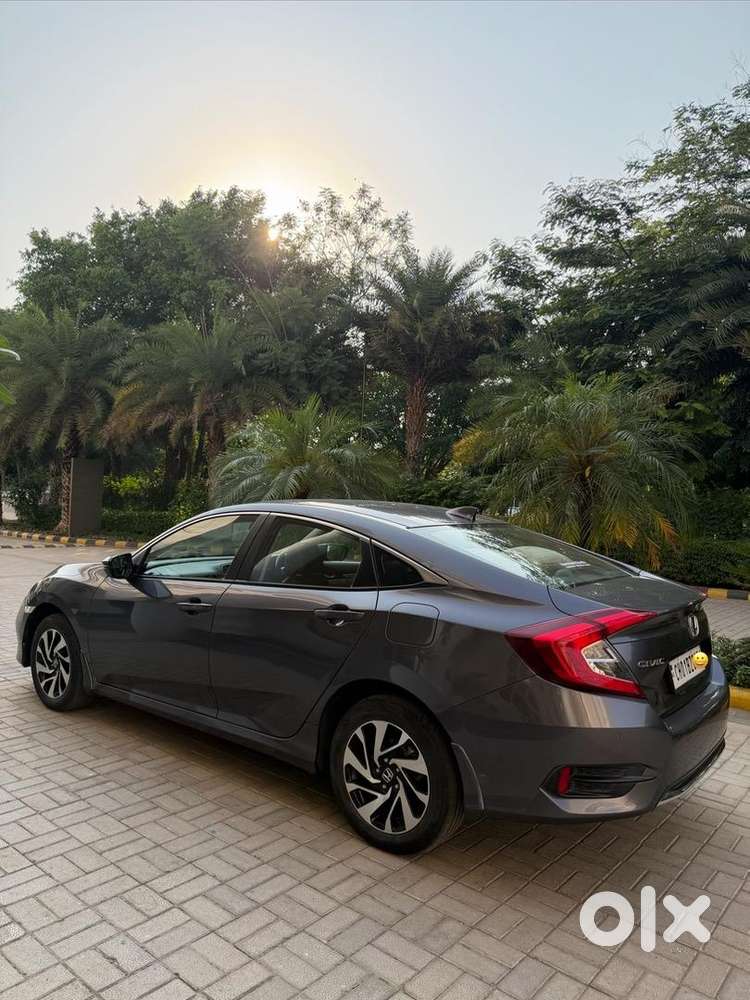 Honda Civic 2019 22500km Petrol