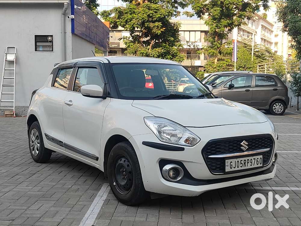 Maruti Suzuki Swift Vxi + Manual, 2022, Petrol