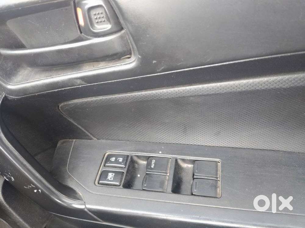 Maruti Suzuki Brezza 1.5 Lxi Smart Hybrid, 2022, Petrol
