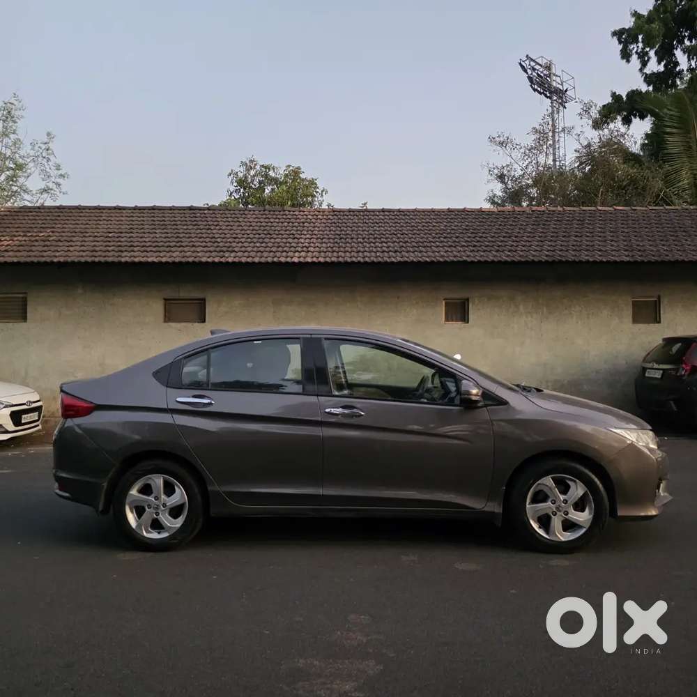 Honda City V 2015 Diesel Top Model.