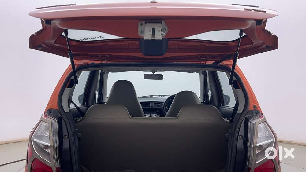 Maruti Suzuki Alto K10 Vxi, 2017, Petrol