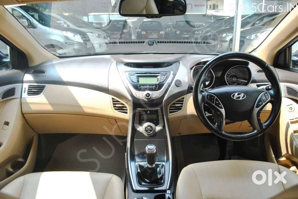 Hyundai Elantra 2012 Diesel Manual Topend 79000 Km Driven