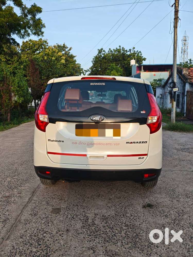 Mahindra Marazzo 2022 Dec