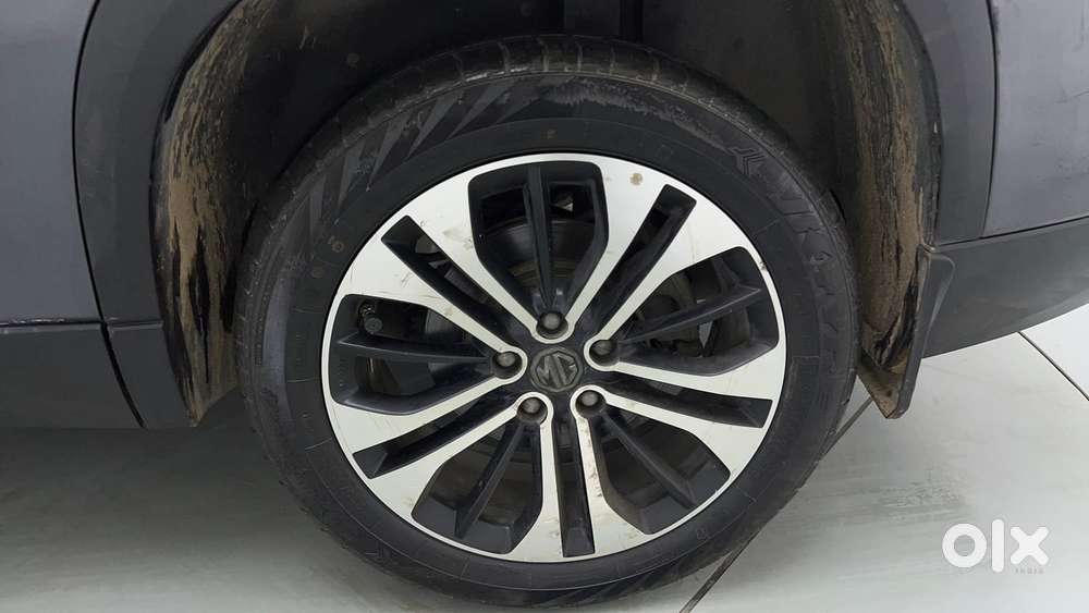 Mg Hector Plus 1.5 Sharp Turbo Cvt 6 Str, 2022, Petrol