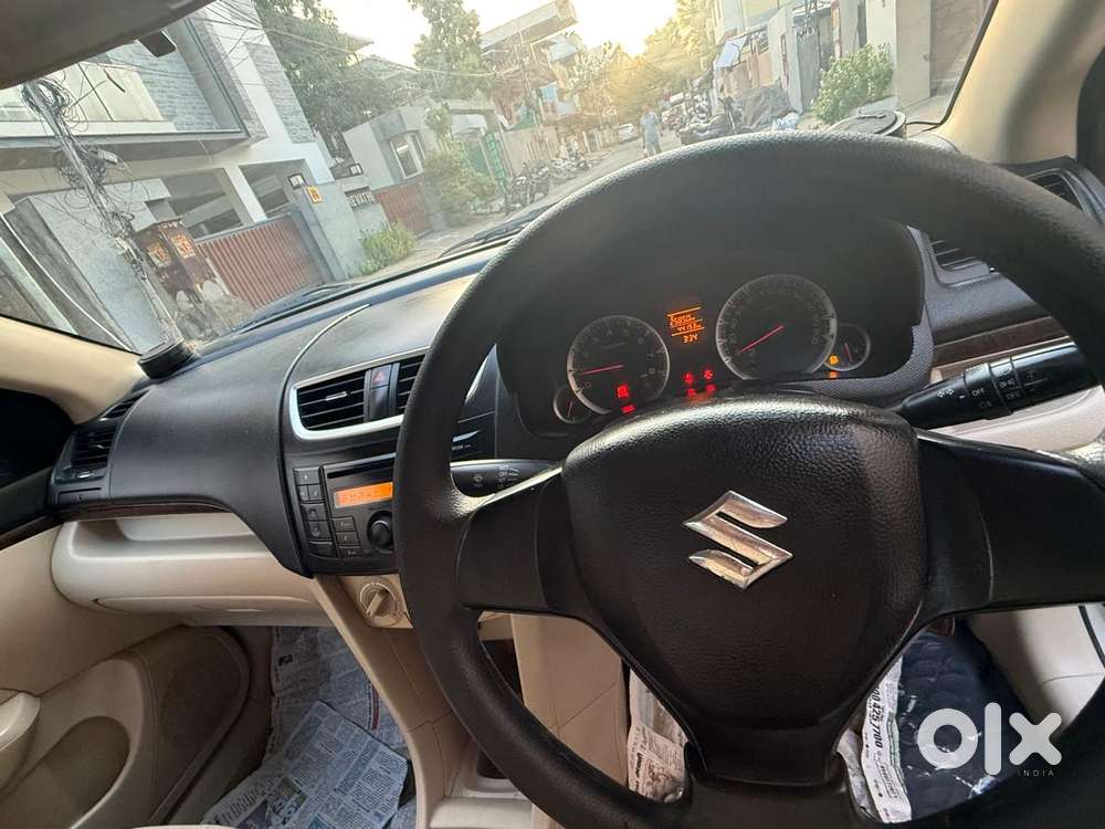 Maruti Suzuki Dzire 1.2 Vxi, 2014, Petrol