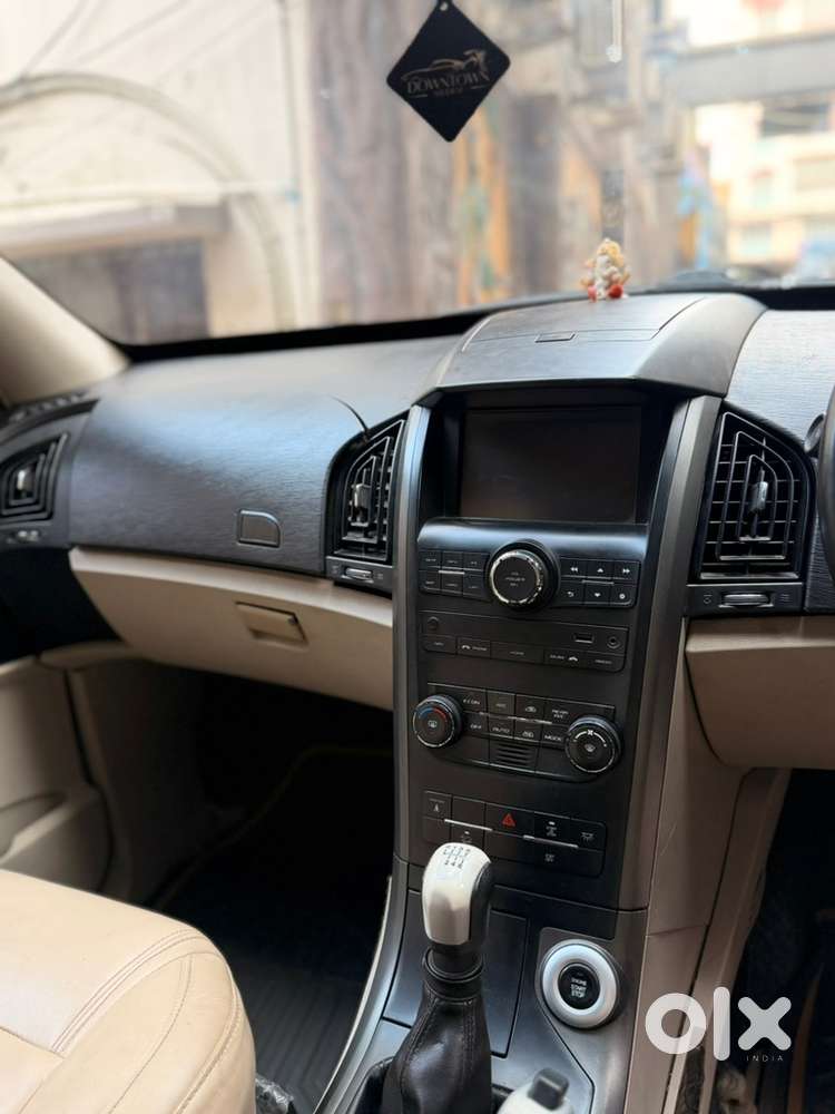 Xuv 500 W10 Diesel