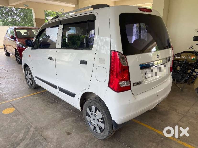 Wagon R Lxi 2017