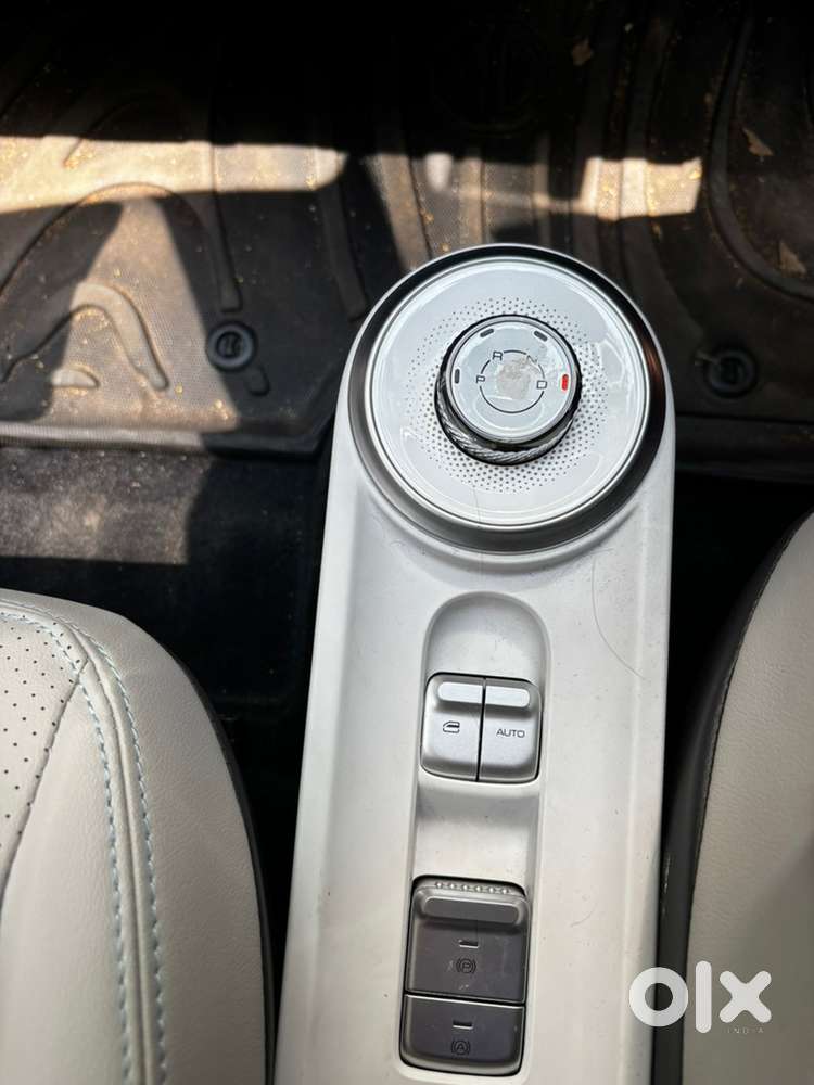 Mg Comet Ev 2025 Electric 3200 Km Driven