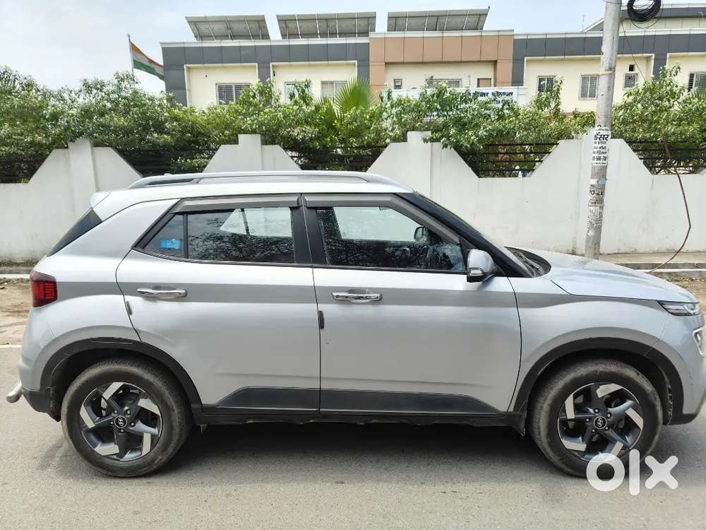 Hyundai Venue Diesel Manual 2022