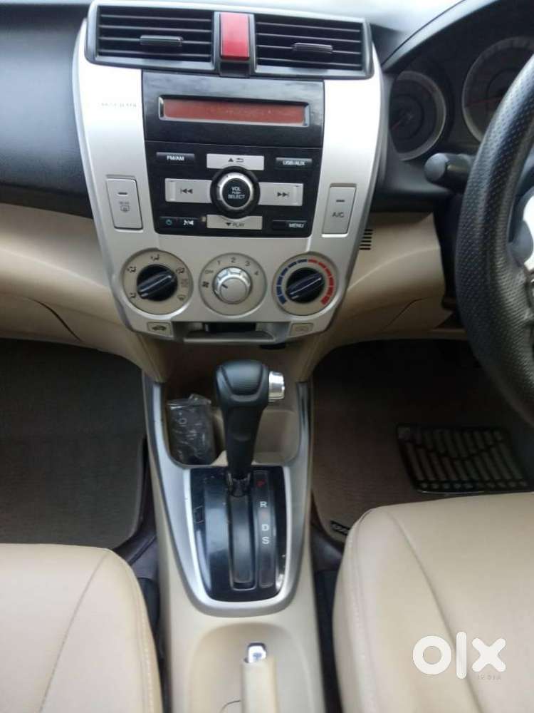 Honda City V At, 2010, Petrol
