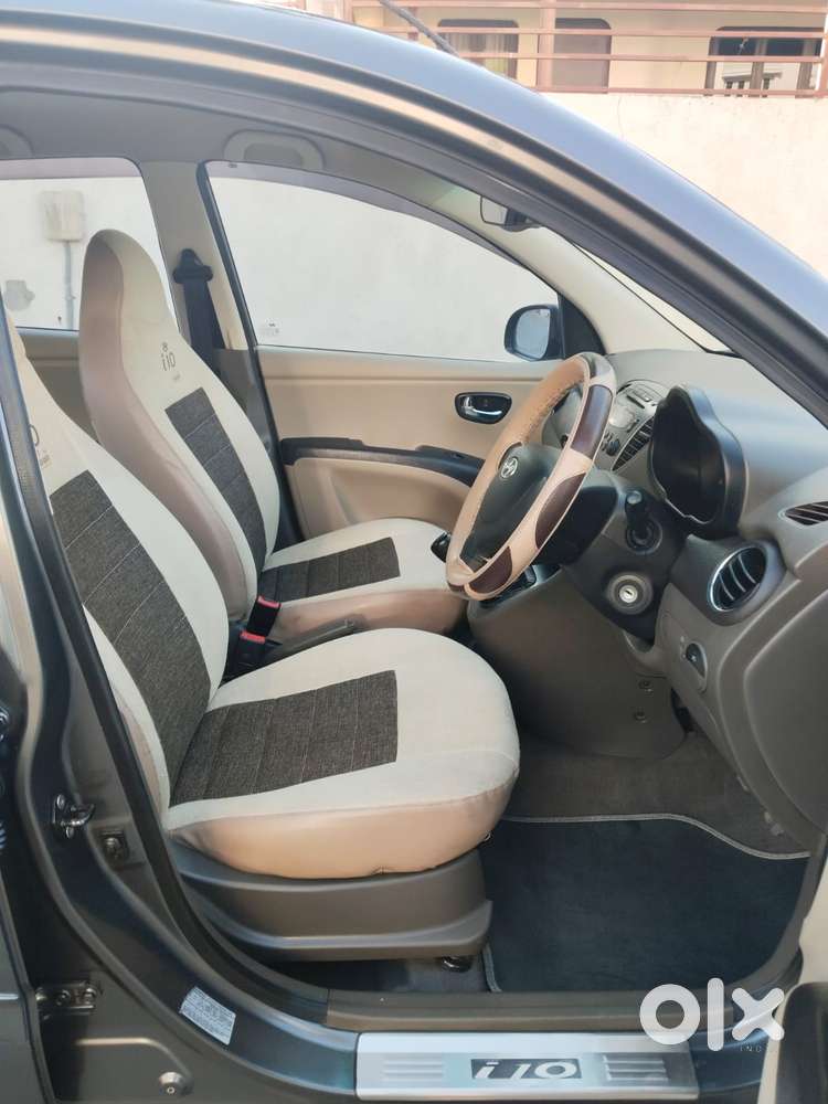 Hyundai I10 Sportz, 2012, Petrol