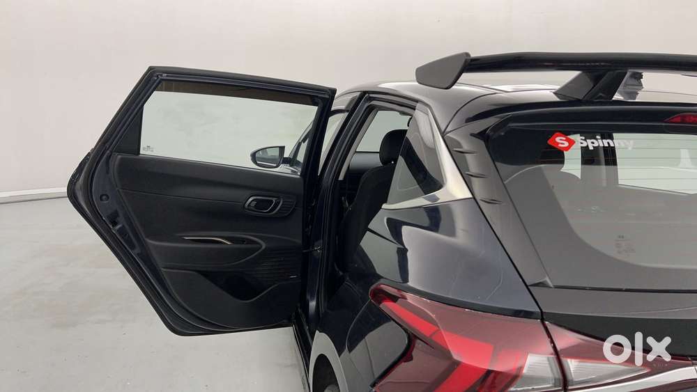 Hyundai I20 Asta (o) 1.2 Ivt, 2023, Petrol