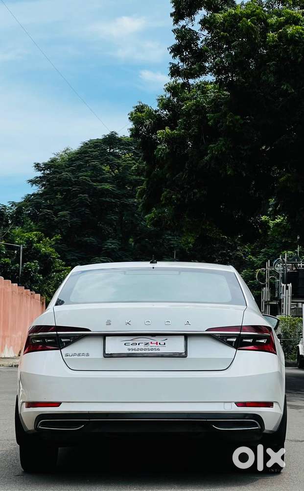 Skoda Superb 2.0 L&k Tsi At, 2021, Petrol