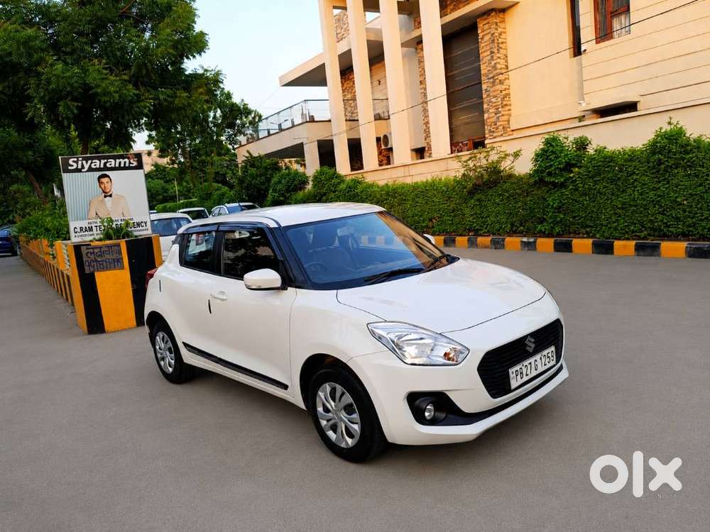 Maruti Suzuki Swift Vxi + Manual, 2021, Petrol