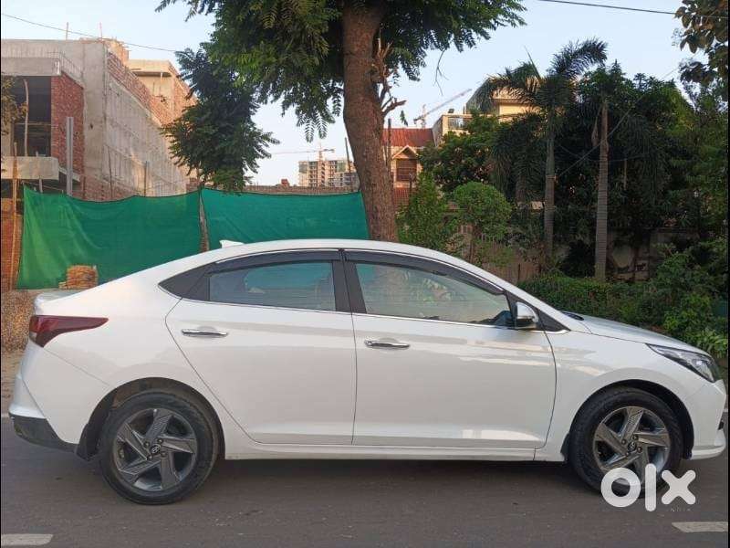 Hyundai Verna, 2022, Diesel