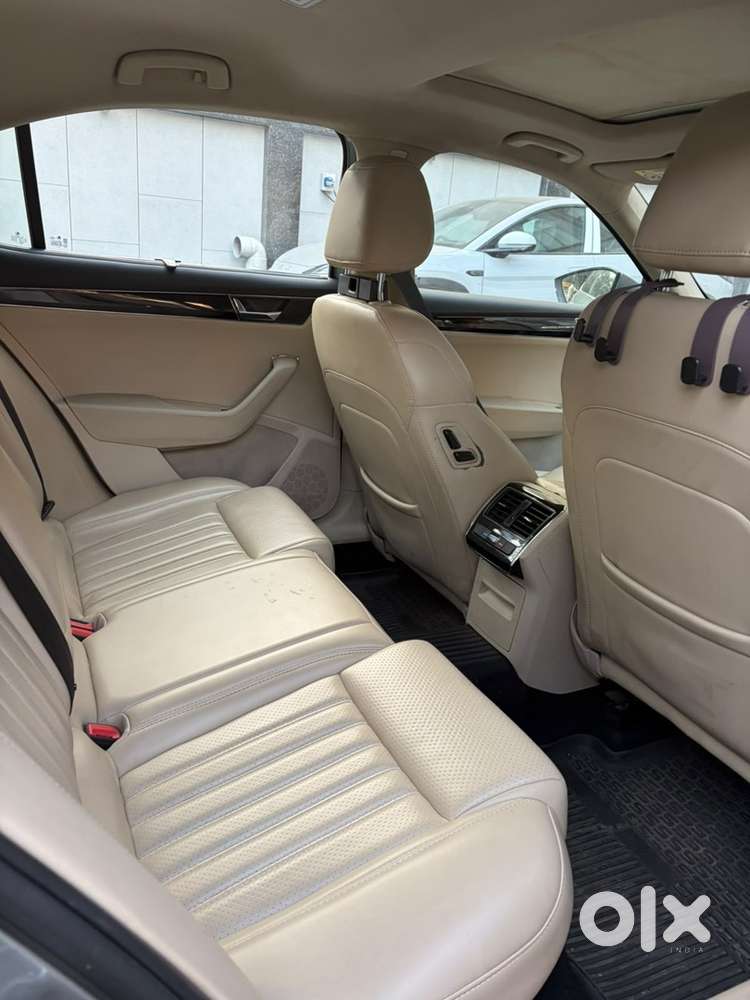 Skoda Superb Petrol 2020 All Original