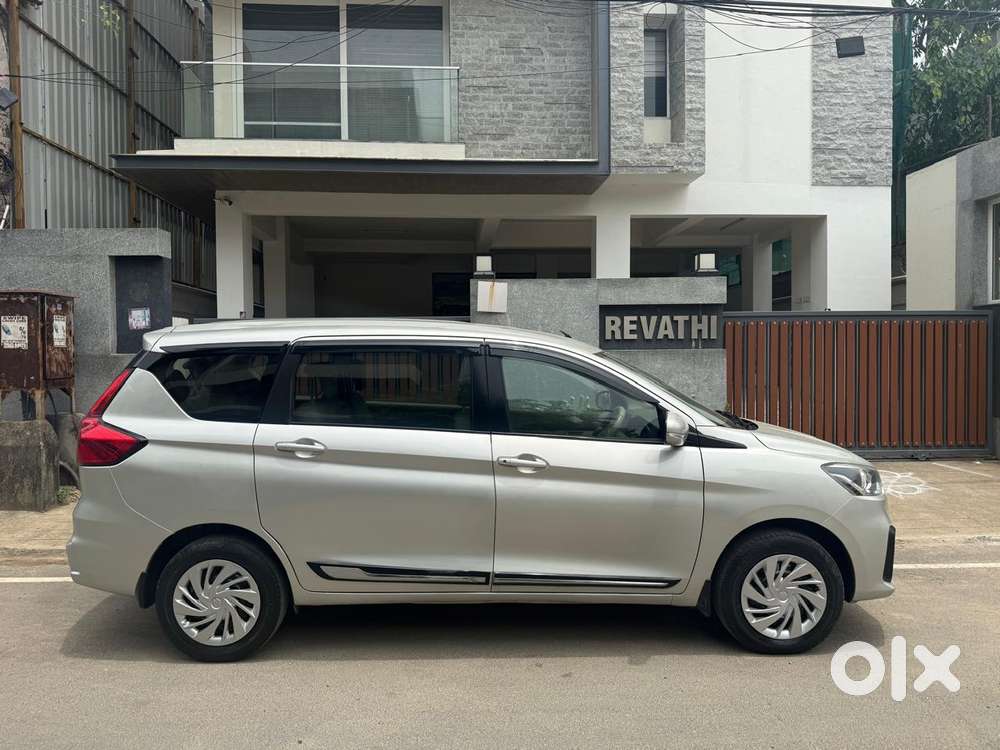 Maruti Suzuki Ertiga Vxi Shvs, 2019, Petrol