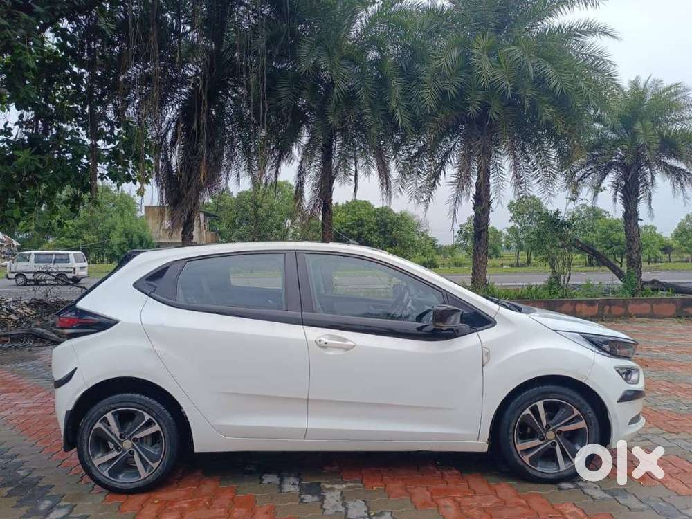 Tata Altroz Xz, 2020, Petrol