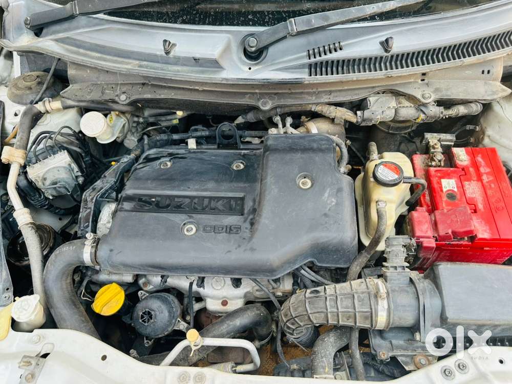 Maruti Suzuki Dzire 2015