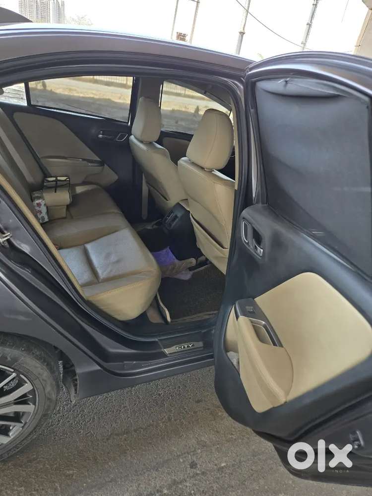 Honda City Zx Petrol Automatic Top Model